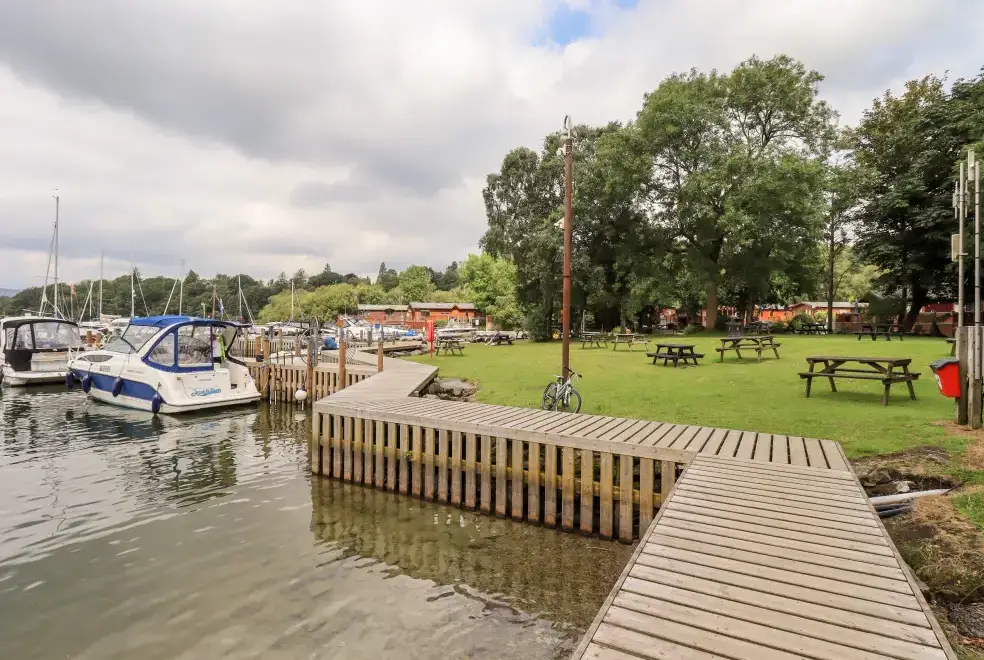 Countryside near Black Dog Lodge