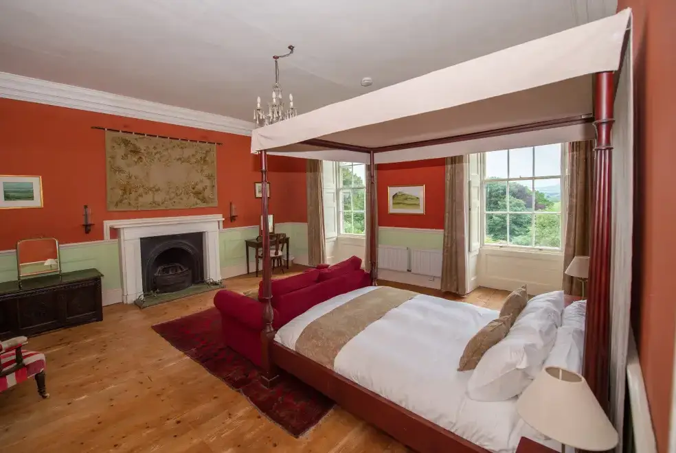 Bedroom at Blaenpant Mansion