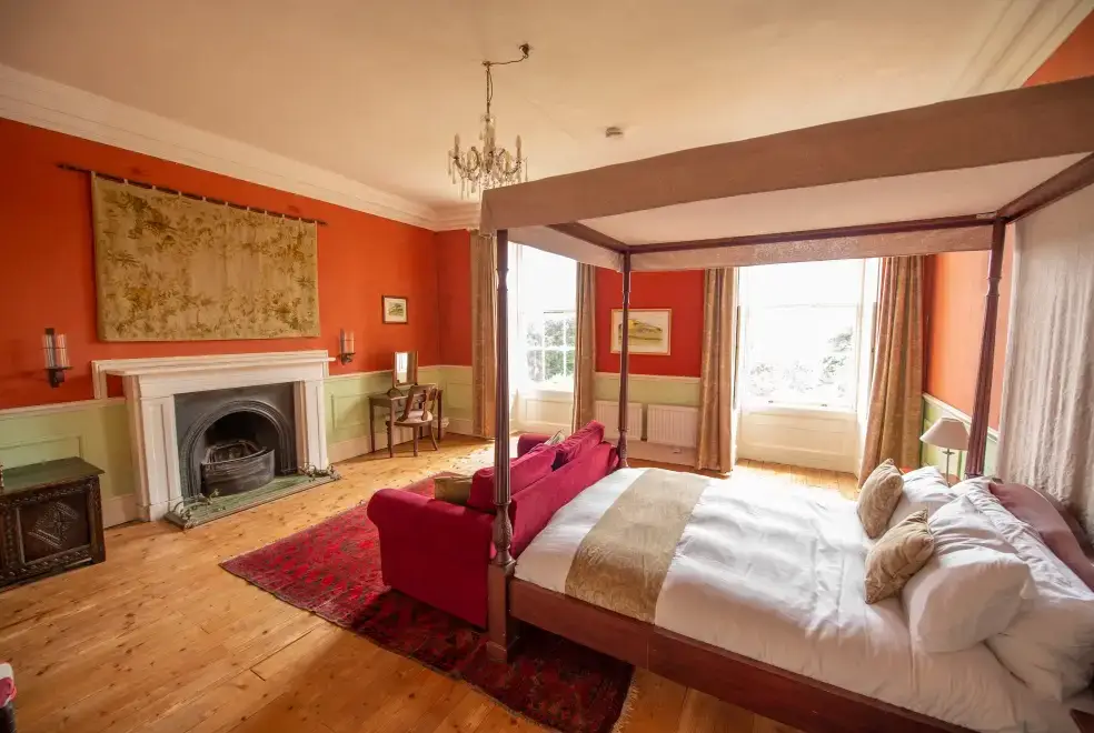 Bedroom at Blaenpant Mansion