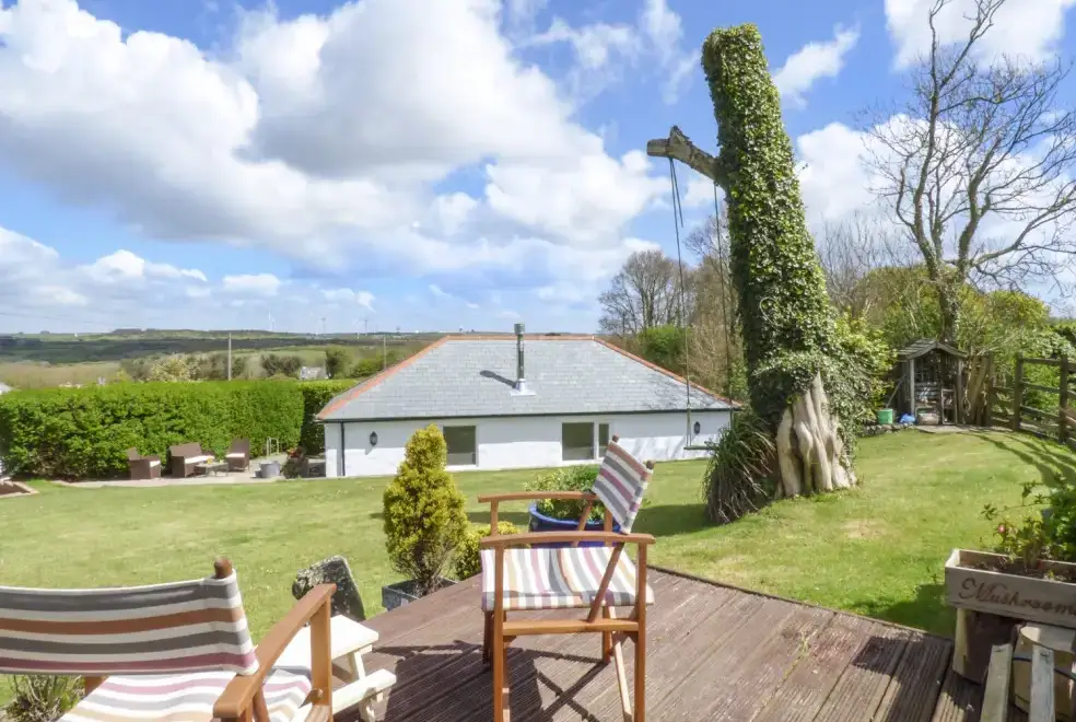 Garden at Blue Oyster Romantic Retreat