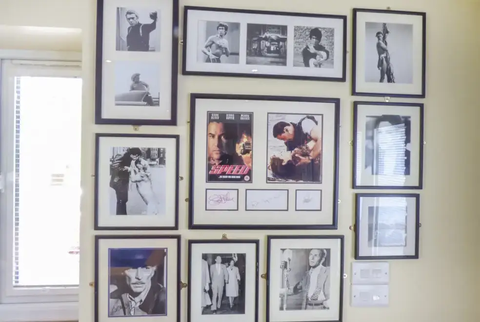 Study at Blue Oyster Romantic Retreat