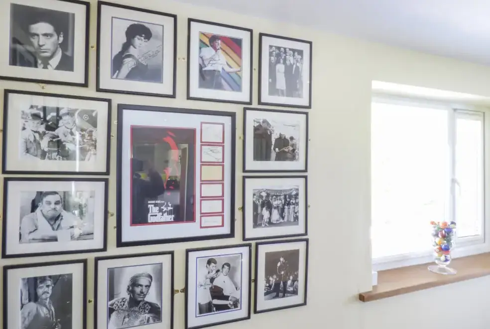 Study at Blue Oyster Romantic Retreat