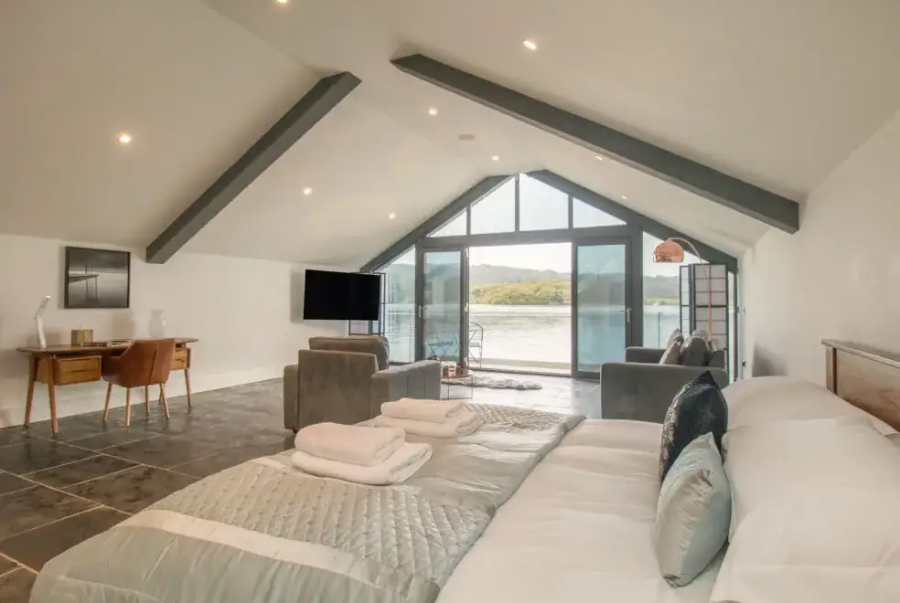 Open plan living area at Boathouse on the Lake