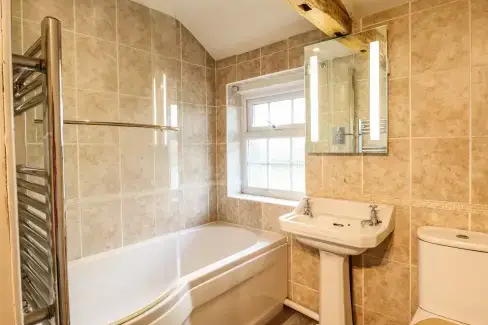 Family bathroom at Bodaioch Cottage, Powys