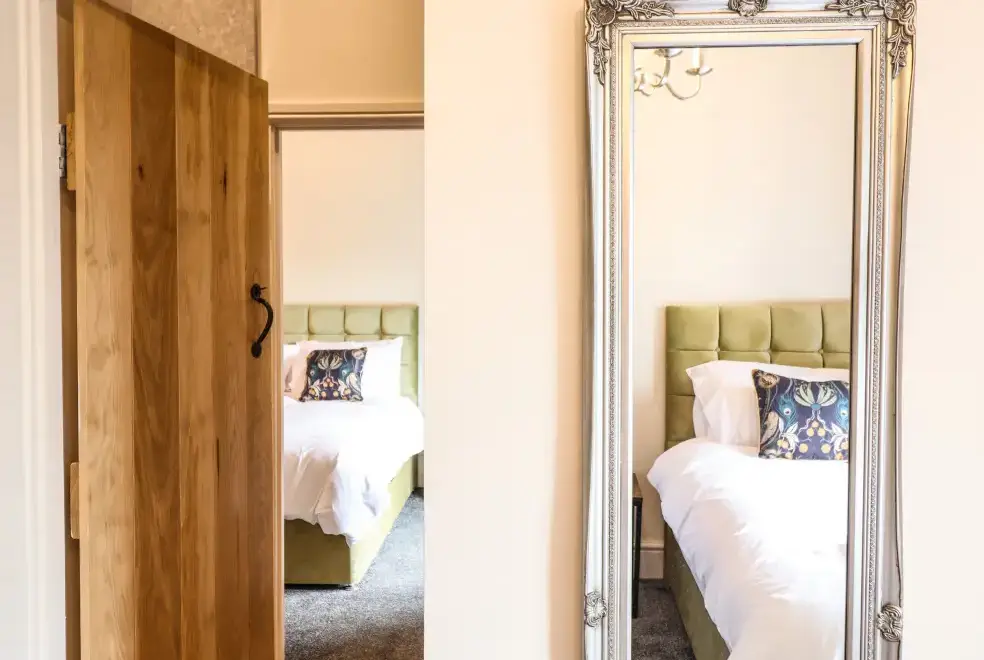 Bedroom at Bodaioch Hall