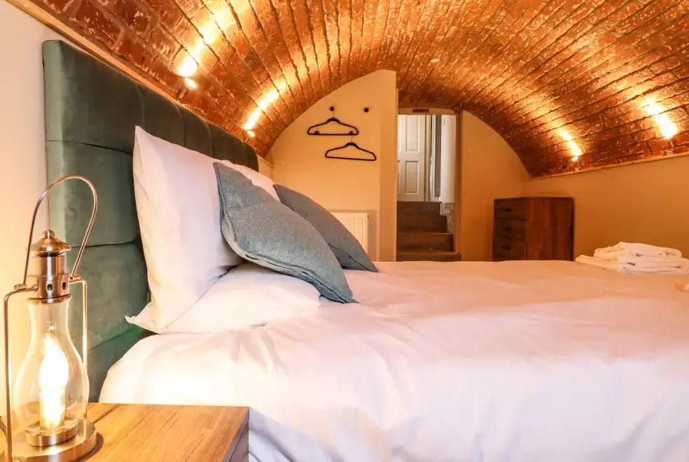 Bedroom at Bodaioch Hall