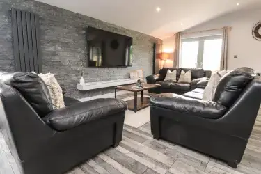 Box Tree Escapes, Lancashire, Northern England