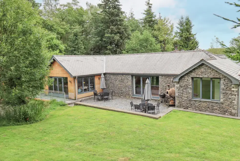 Bracken Ground, from the outside