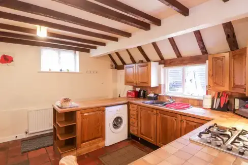 Farmhouse style kitchen at Brew Cottage, Kent
