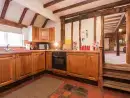 Farmhouse style kitchen at Brew Cottage - thumbnail photo