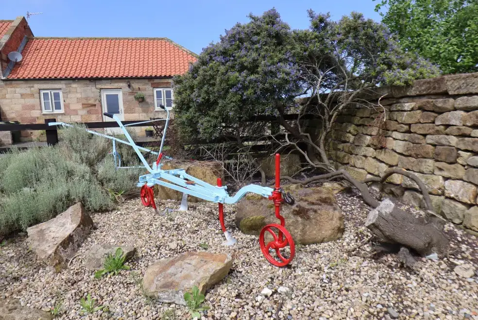 Countryside views at Broadings Cottage at Broadings Farm