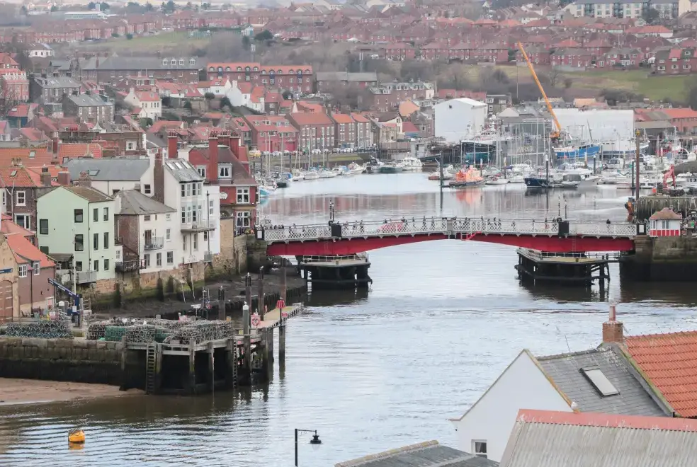 Coastal scenes near Broadings Cottage at Broadings Farm