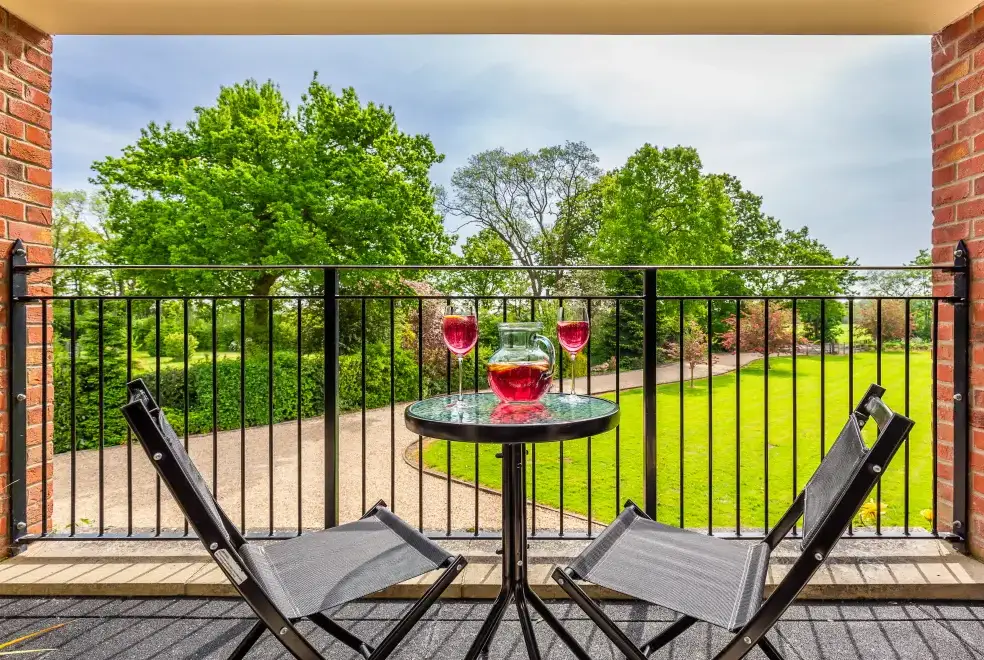 Balcony at Broadleaf Lodge