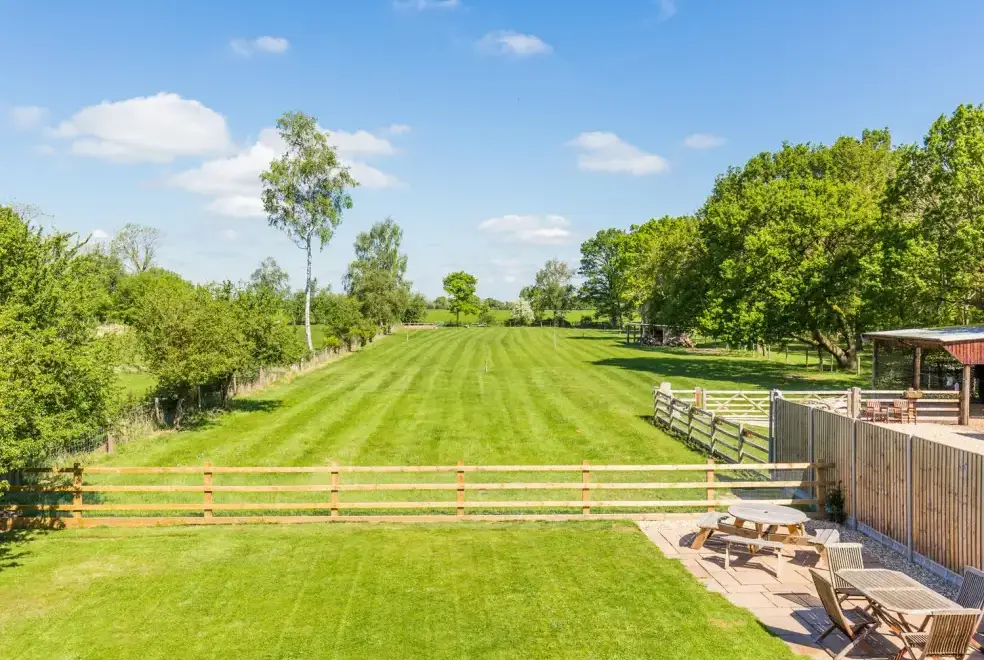 Countryside views at Broadleaf Lodge