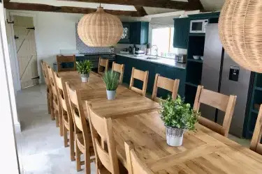 Gloucestershire Cottages  near a golf course 