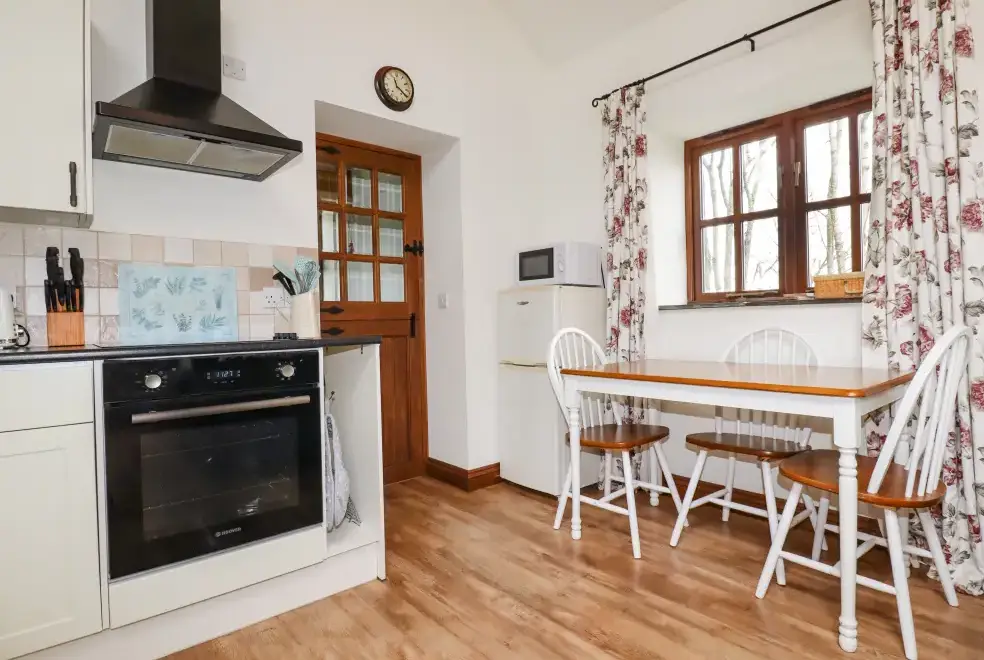 Kitchen/diner at Brock's Self-Catering Cornish Barn Conversion, The South West