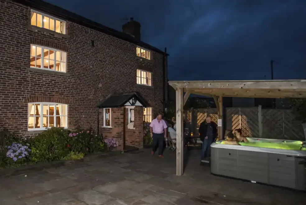 Private Hot Tub at Brookbank farm