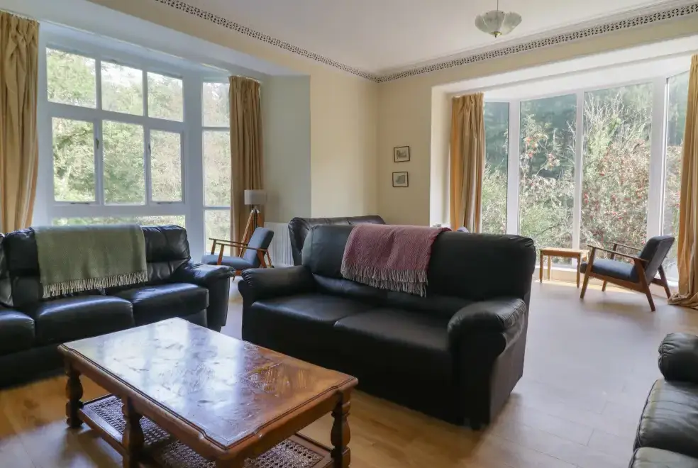 Lounge at Bryn Cemlyn