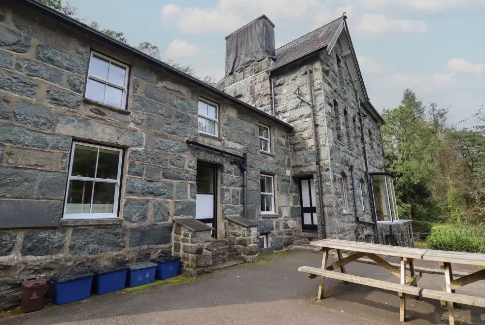 Patio area at Bryn Cemlyn