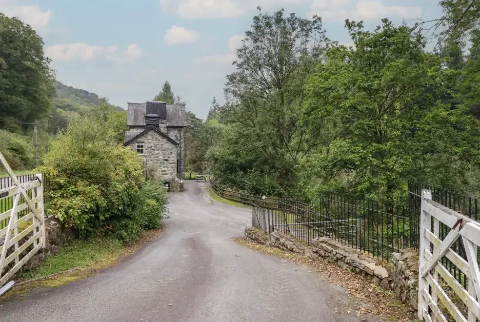 Countryside near Bryn Cemlyn