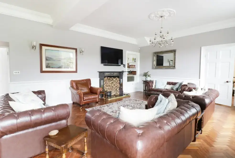 Lounge at Bryn Derwen