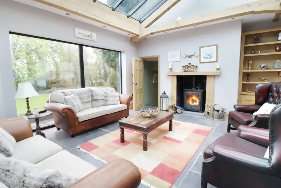 Lounge at Bryn Derwen