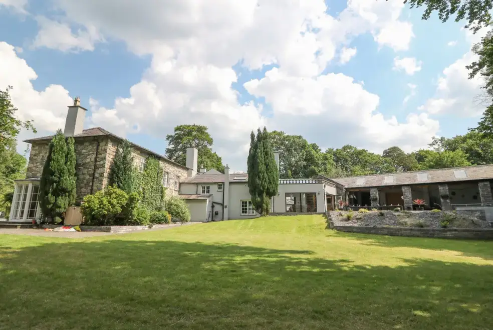 Bryn Derwen, from the outside