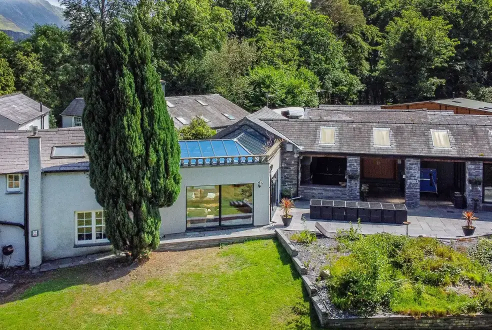 Bryn Derwen, from the outside