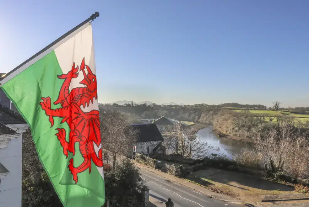  at Bryn Min Manton Penthouse