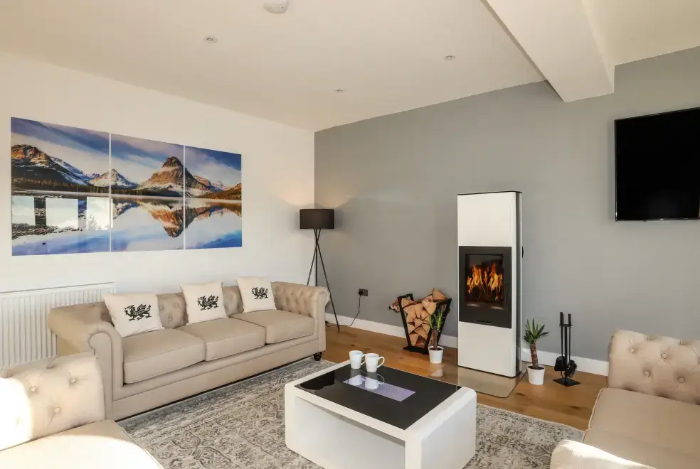  at Bryn Min Manton Penthouse