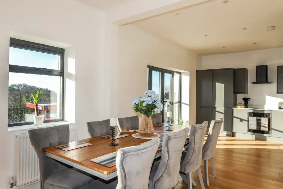  at Bryn Min Manton Penthouse