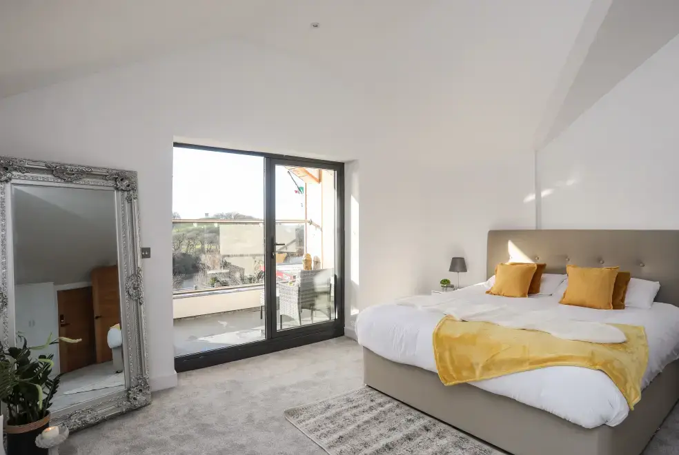  at Bryn Min Manton Penthouse