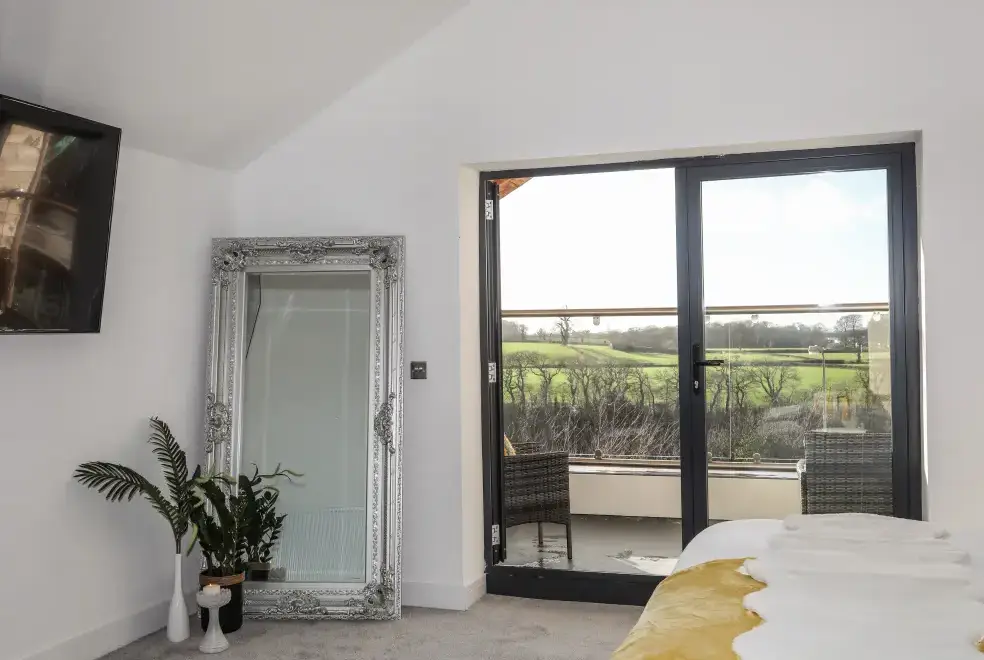  at Bryn Min Manton Penthouse