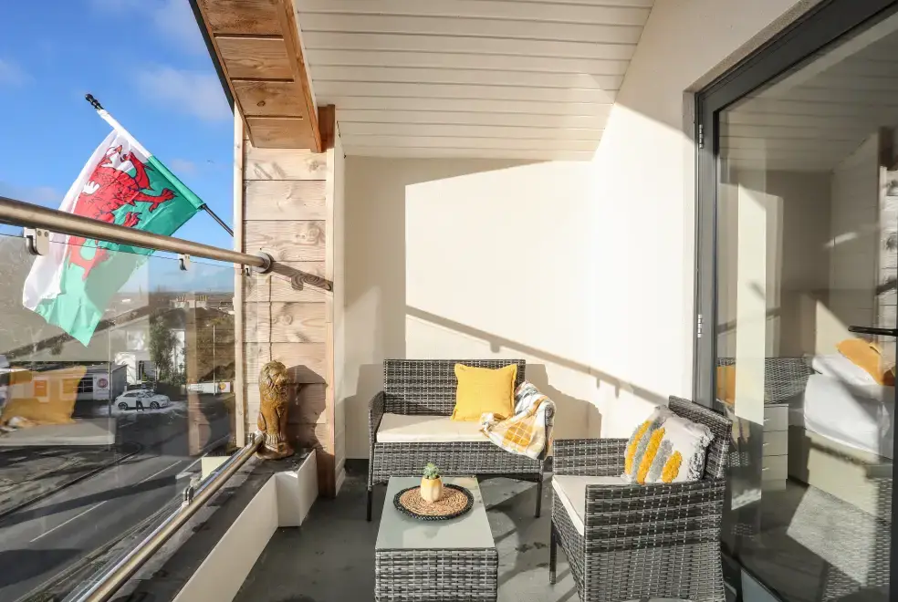  at Bryn Min Manton Penthouse