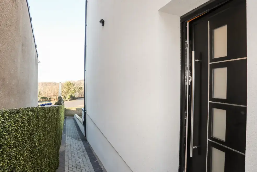  at Bryn Min Manton Penthouse