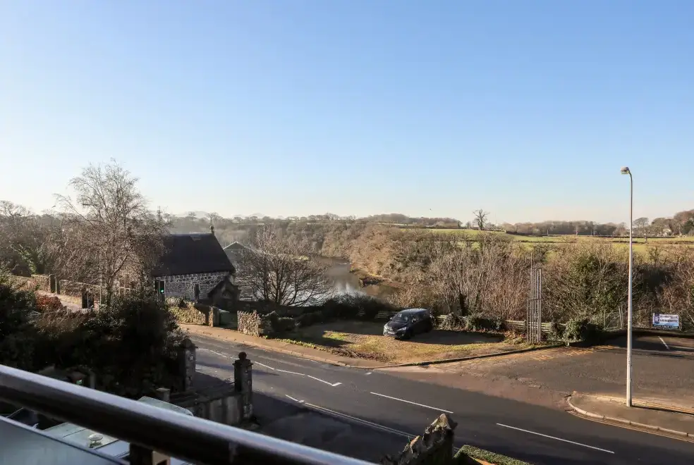  at Bryn Min Manton Penthouse