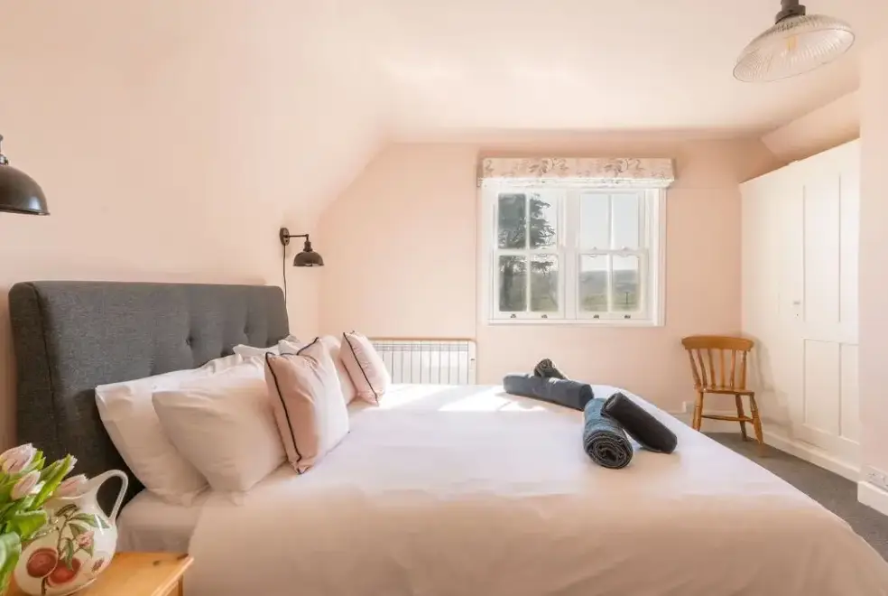Bedroom at Bucknowle Lodge