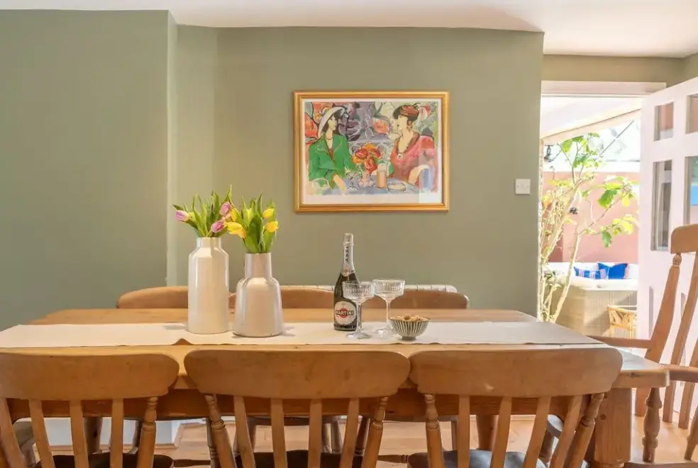 Dining room at Bucknowle Lodge