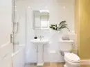 Family bathroom at Bucknowle Lodge - thumbnail photo