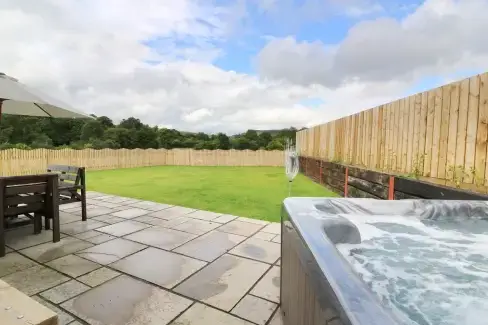 Private Hot Tub at Caban Nant Ddu, Powys