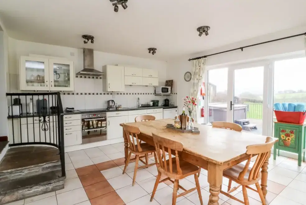 Kitchen/diner at Caecrwn