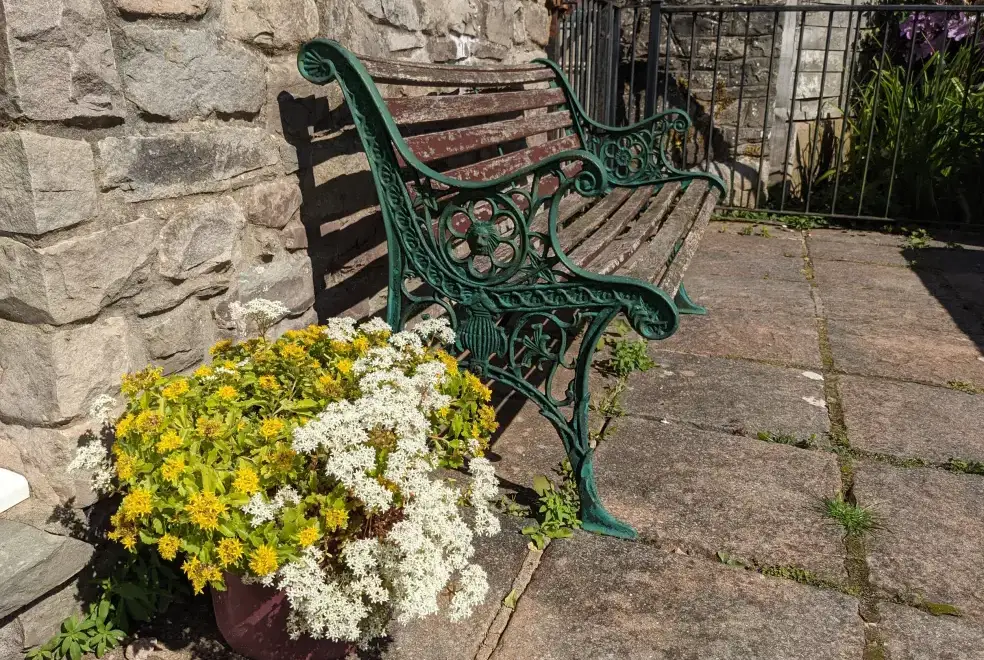 Patio area at Caecrwn