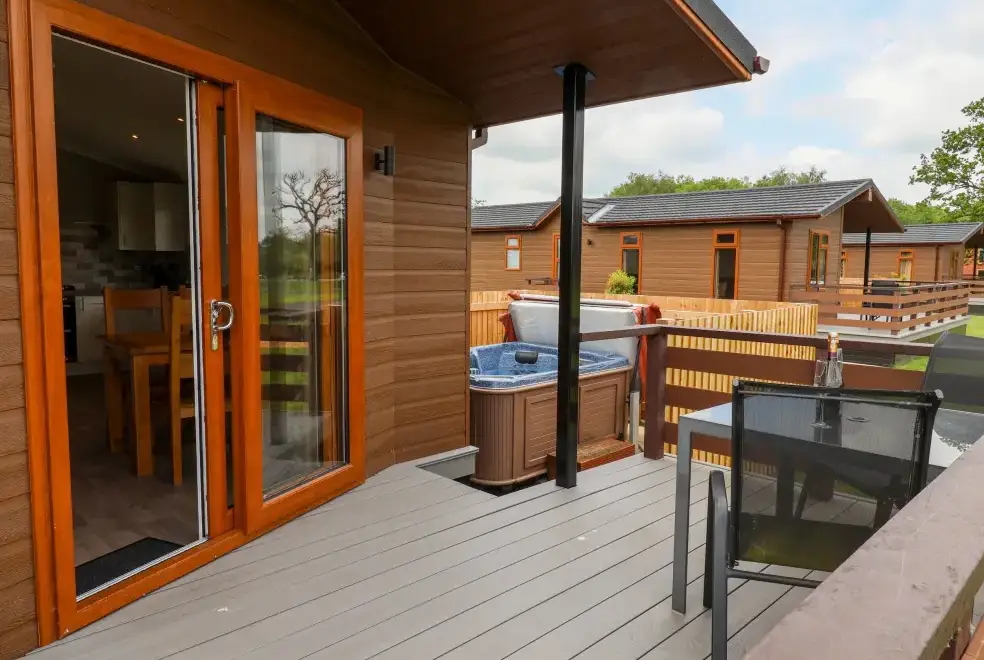 Decked area at Callow Holiday Lodge