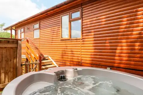 Private Hot Tub at Callow Lodge 22, Shropshire
