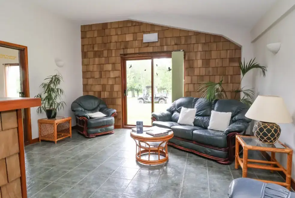 Lounge at Callow Lodge 22