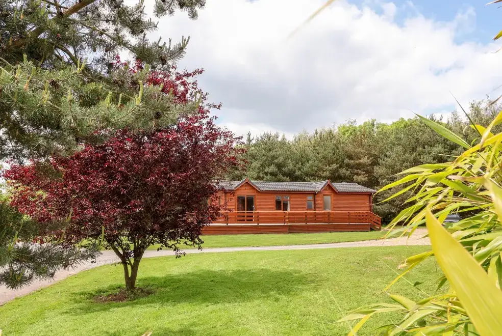 Callow Timber Lodge 2, from the outside