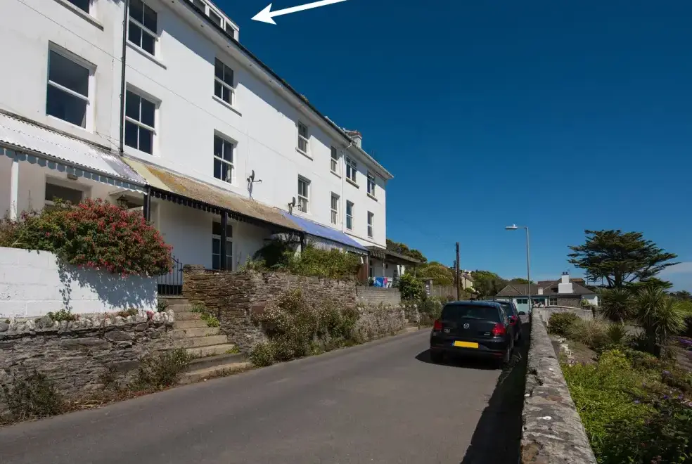 Coastal scenes near Captains House
