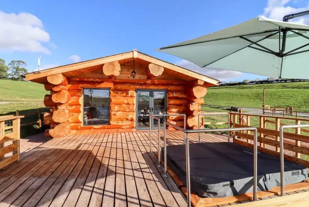 Decked area at Cedar Cabin
