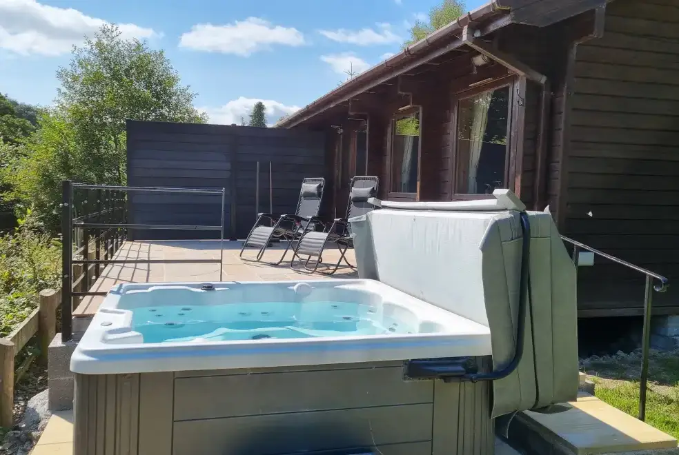 Private Hot Tub at Cefn-nant Lodge