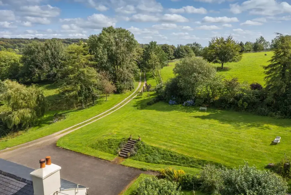 Countryside views at Charming Sleeps 4 Farmstay